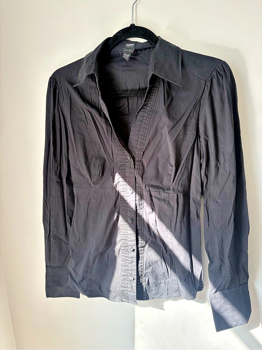 ESPRIT Button-Down Shirt in Black Size Medium